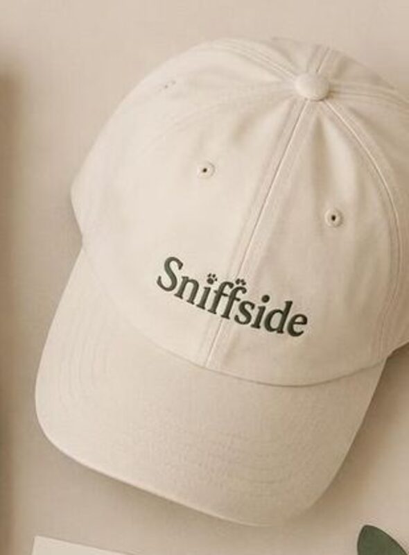 Adjustable cap